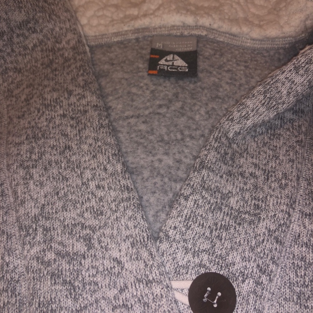 Nike ACG women’s M grey sweater fleece